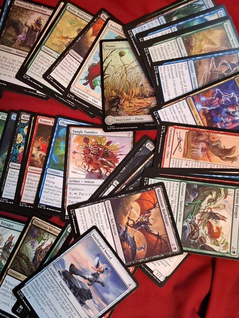 Magic The Gathering Bloomburrow Lot of 100 Cards Common and Uncommon NM-MINT